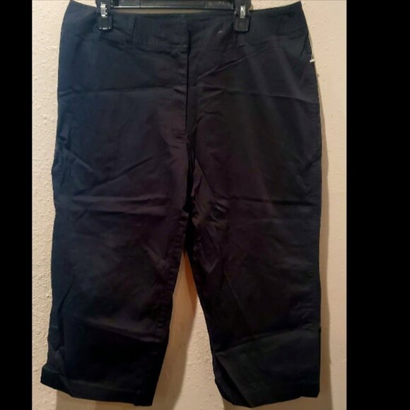 Avenue black capris cropped pants stretch plus size 16 office, work, party, New - Picture 1 of 14